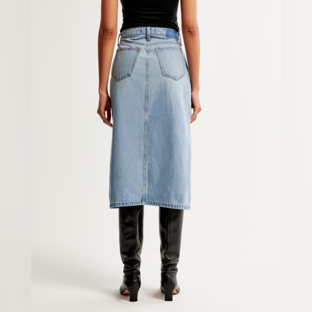NWOT Abercrombie & Fitch High Rise Light Blue Denim Midi Skirt — Size 27 - Picture 8 of 8